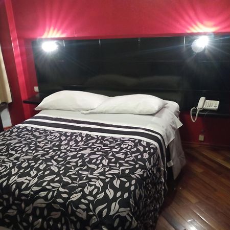 קיטו Hostal Capri מראה חיצוני תמונה