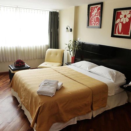 קיטו Hostal Capri מראה חיצוני תמונה