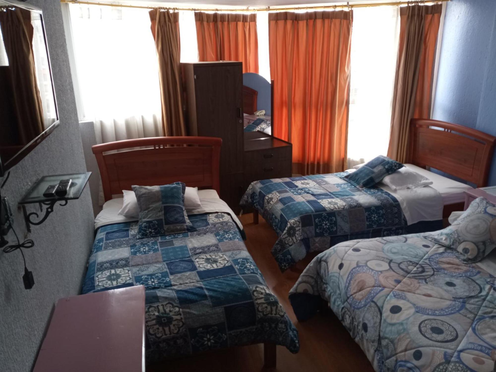 קיטו Hostal Capri מראה חיצוני תמונה
