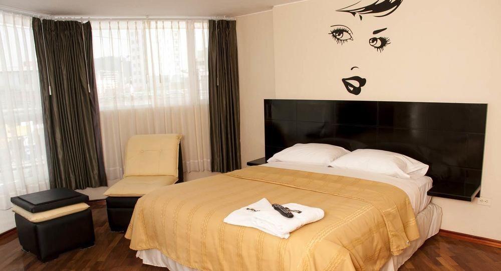 קיטו Hostal Capri מראה חיצוני תמונה