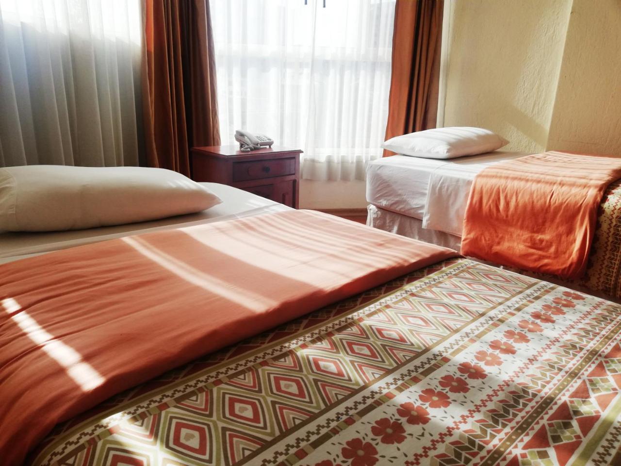 קיטו Hostal Capri מראה חיצוני תמונה