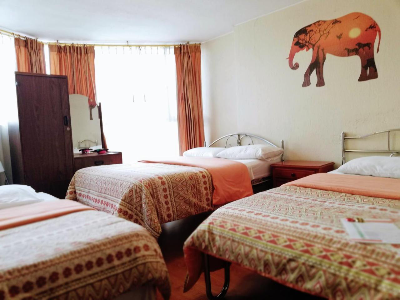 קיטו Hostal Capri מראה חיצוני תמונה