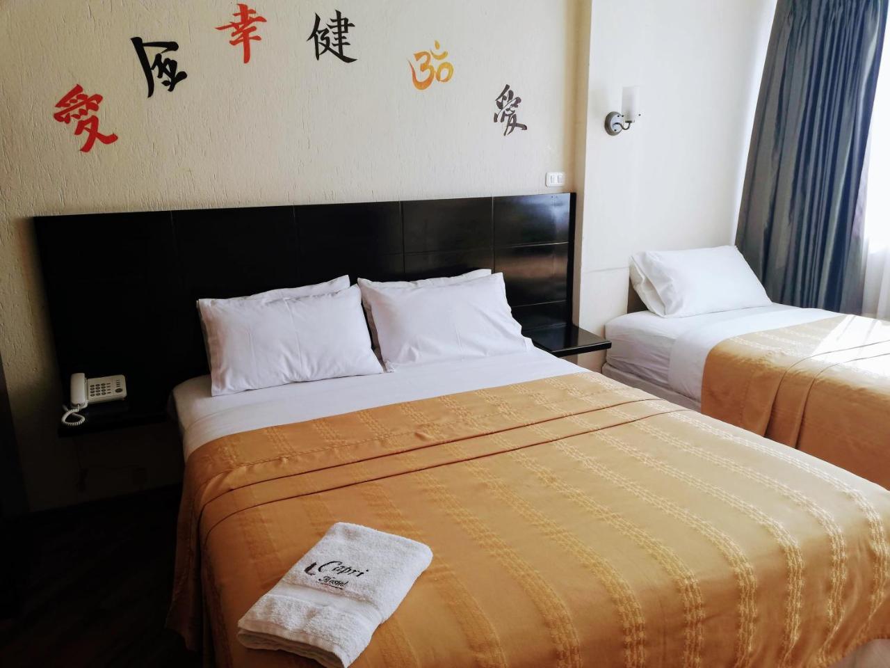 קיטו Hostal Capri מראה חיצוני תמונה